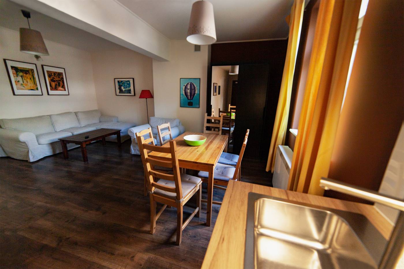 Lounge-Apartments-Room-7