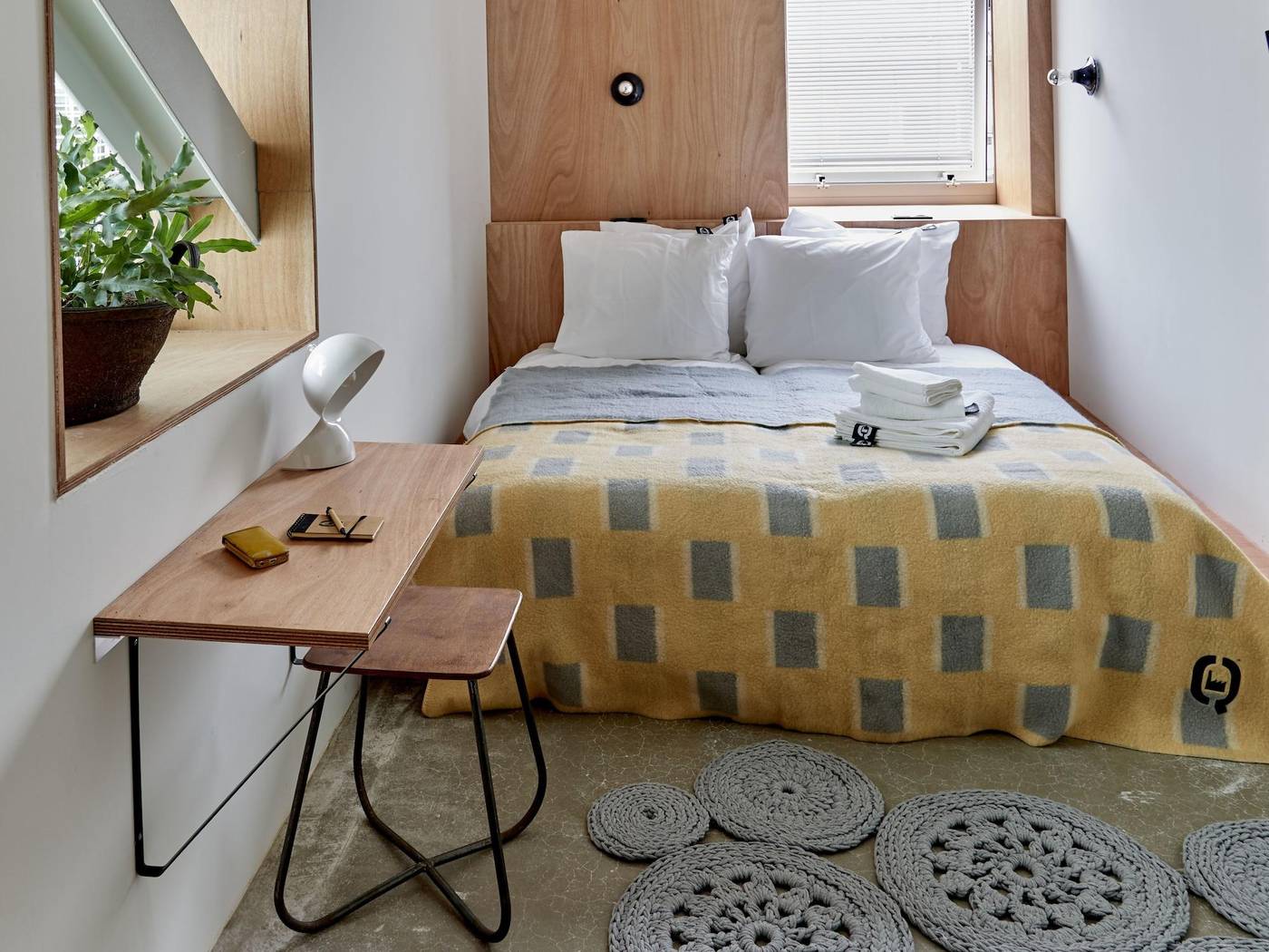 Q-Factory-Hotel-Room-3