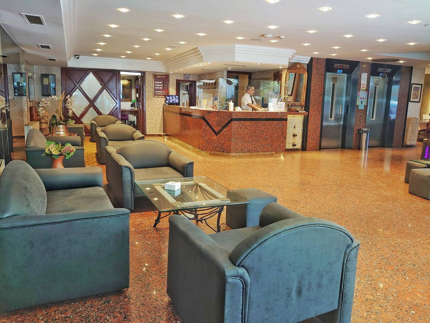 Orient-Mintur-Hotel-Lobby-13