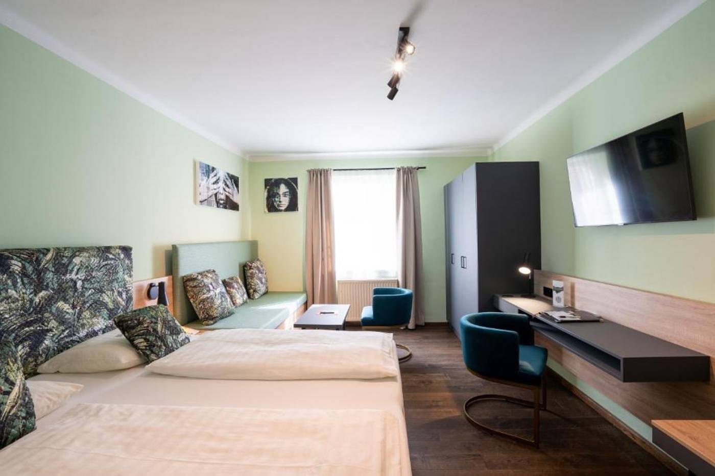 Altstadthotel Kasererbraeu-Austria-SALZBURG-Room-8