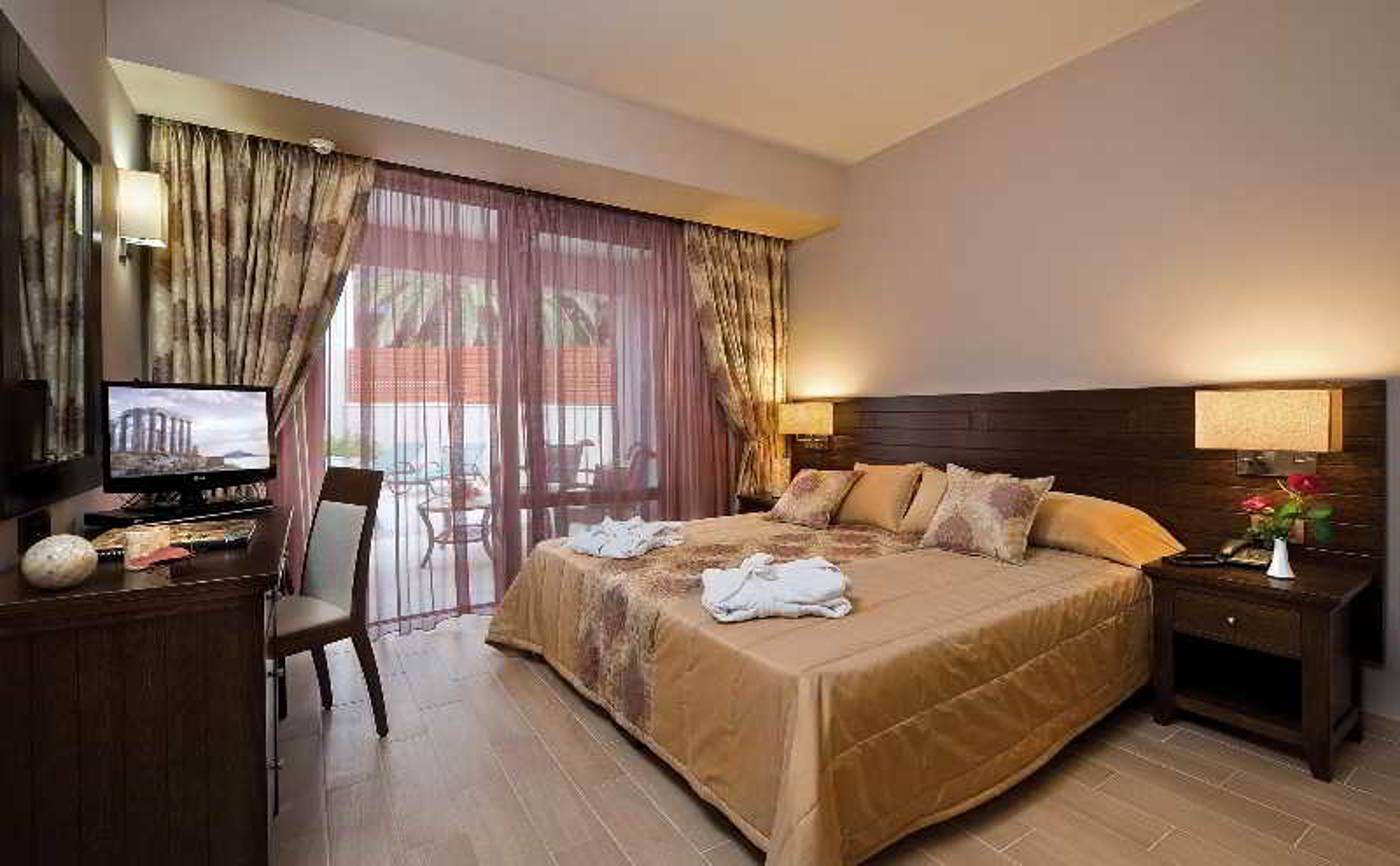 Porto-Platanias-General-view-31
