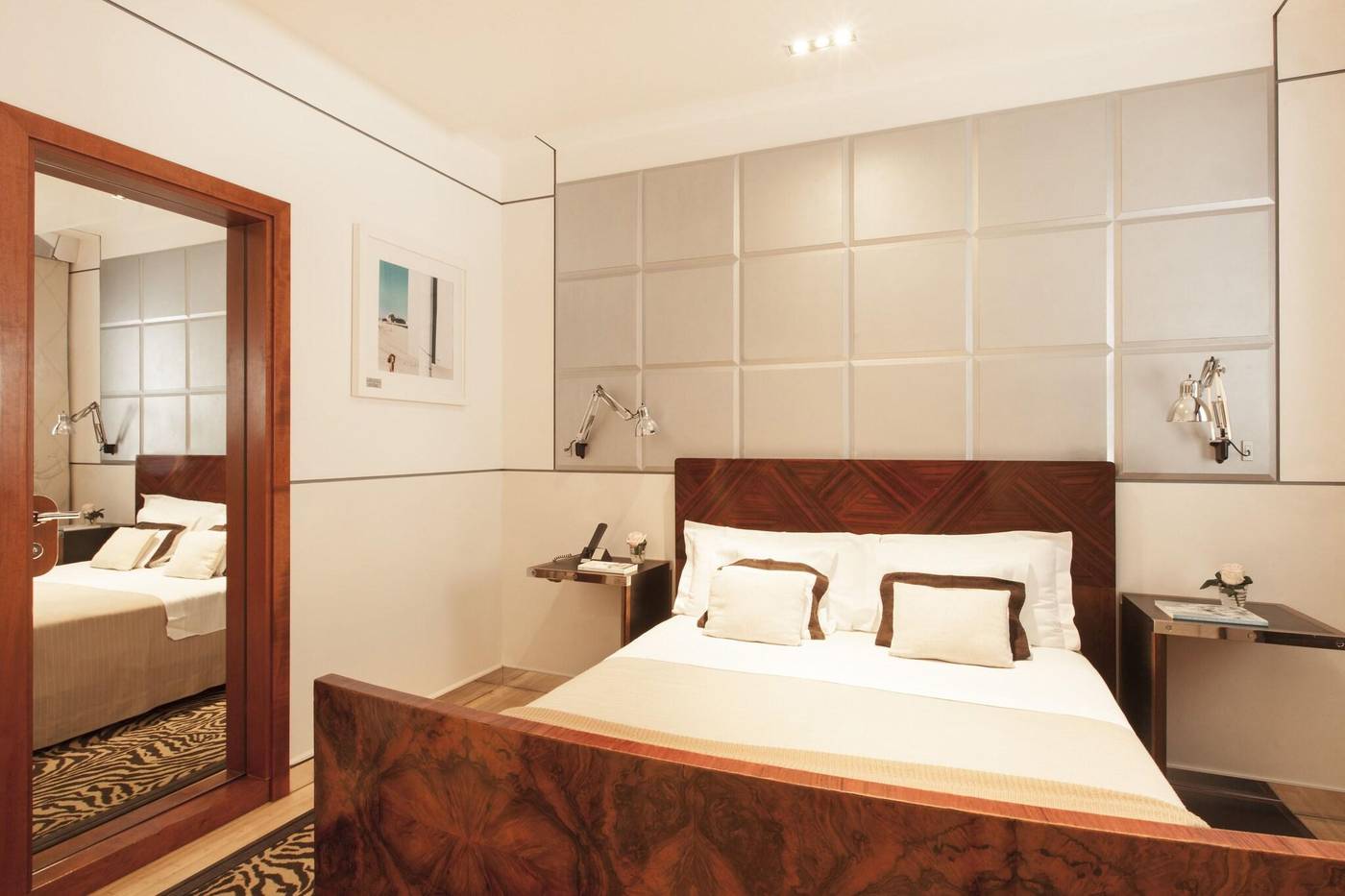 Ca--Pisani-Hotel-Room-53