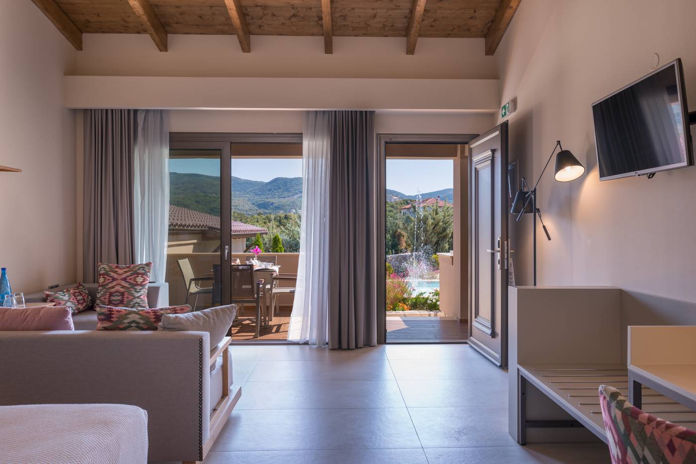 Sivota-Diamond-Room-50