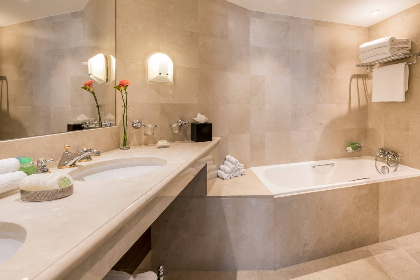 Warwick-Brussels-Room-34