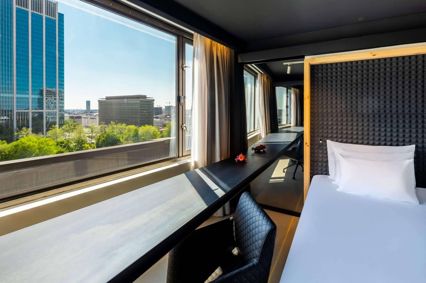 nhow-Brussels-Bloom-Room-6