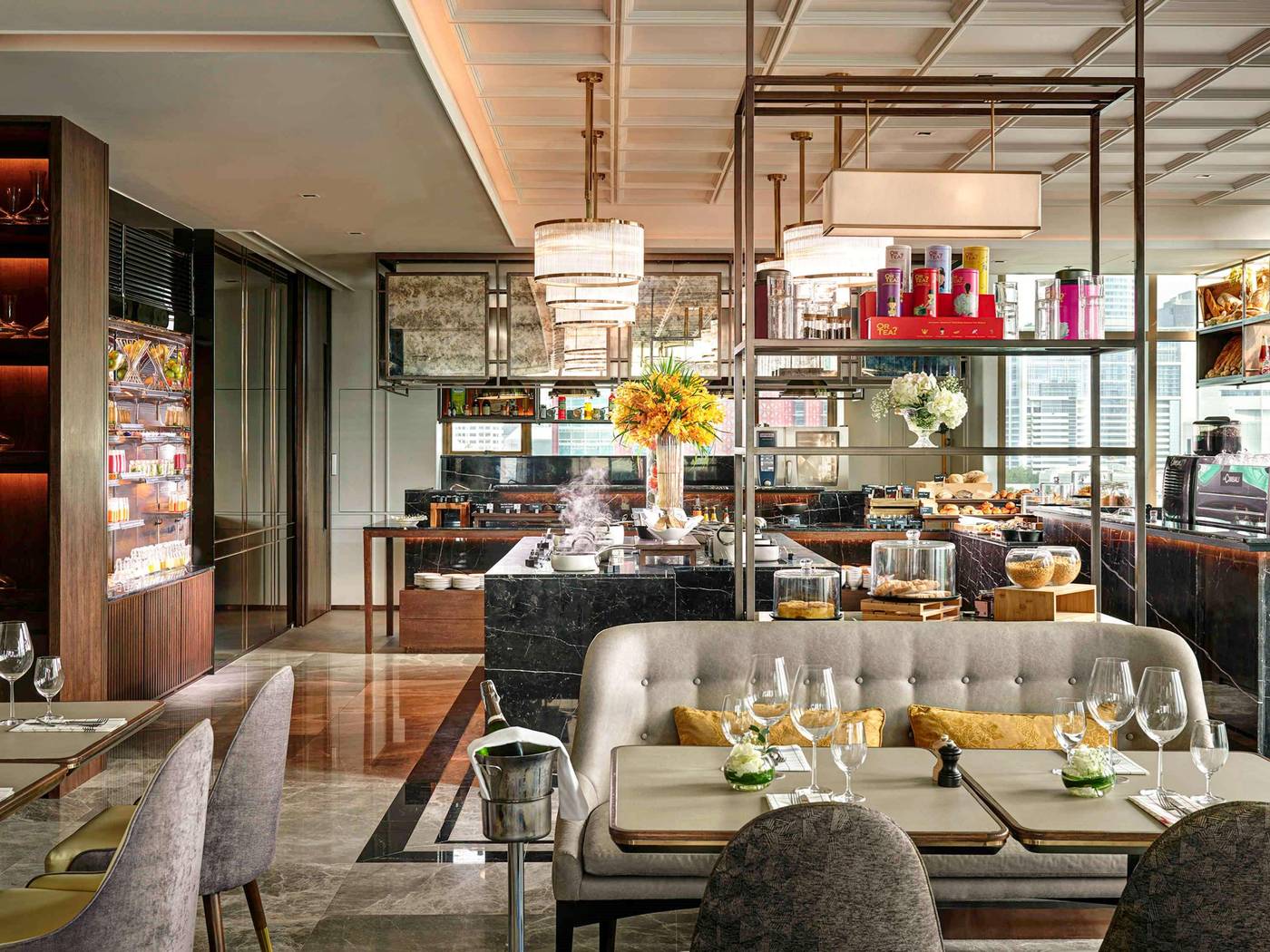 VIE-Hotel-Bangkok---MGallery-Restaurant-17