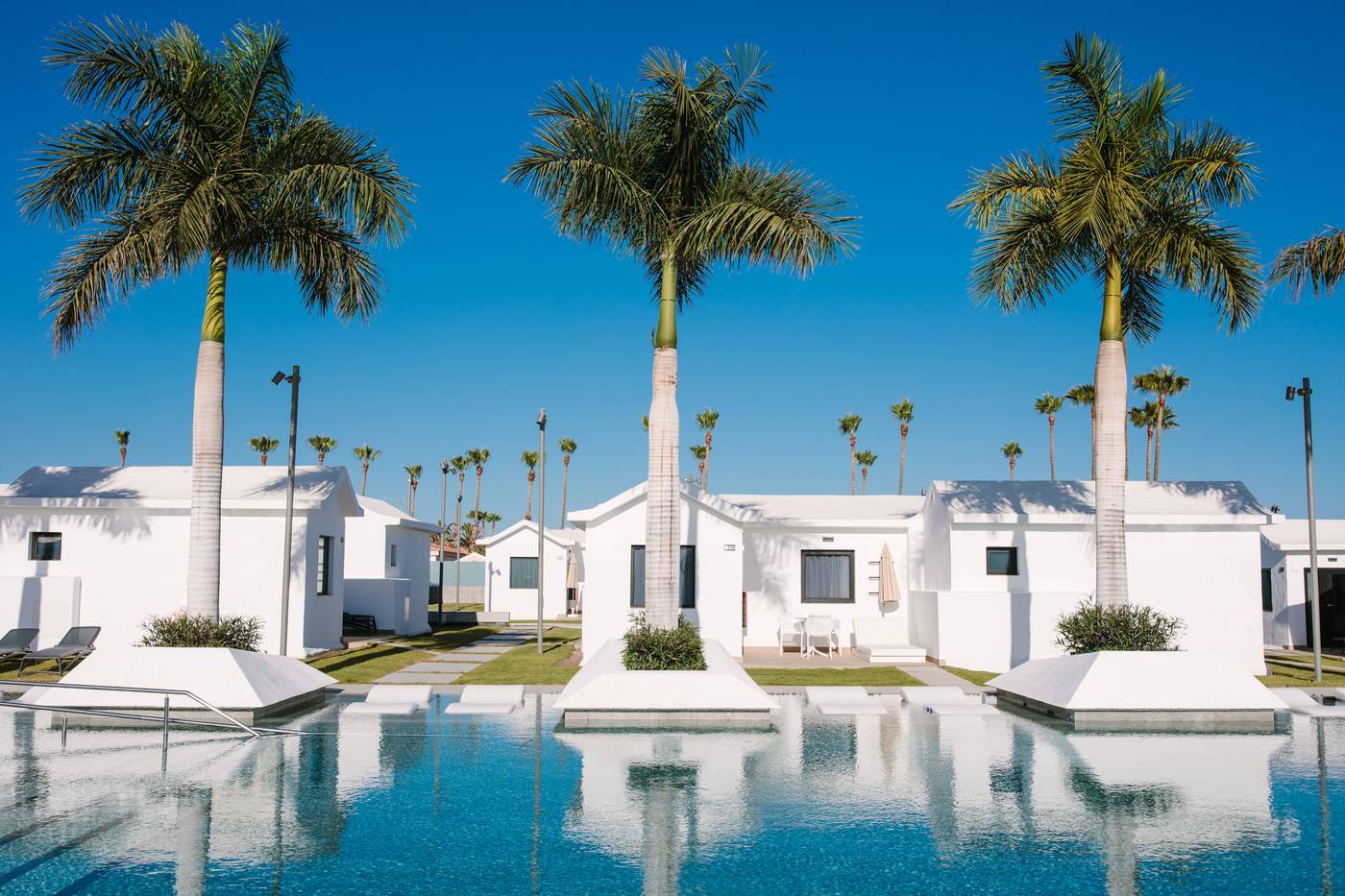 Club-Maspalomas-Suites---SPA---Adults-Only-Pool-3