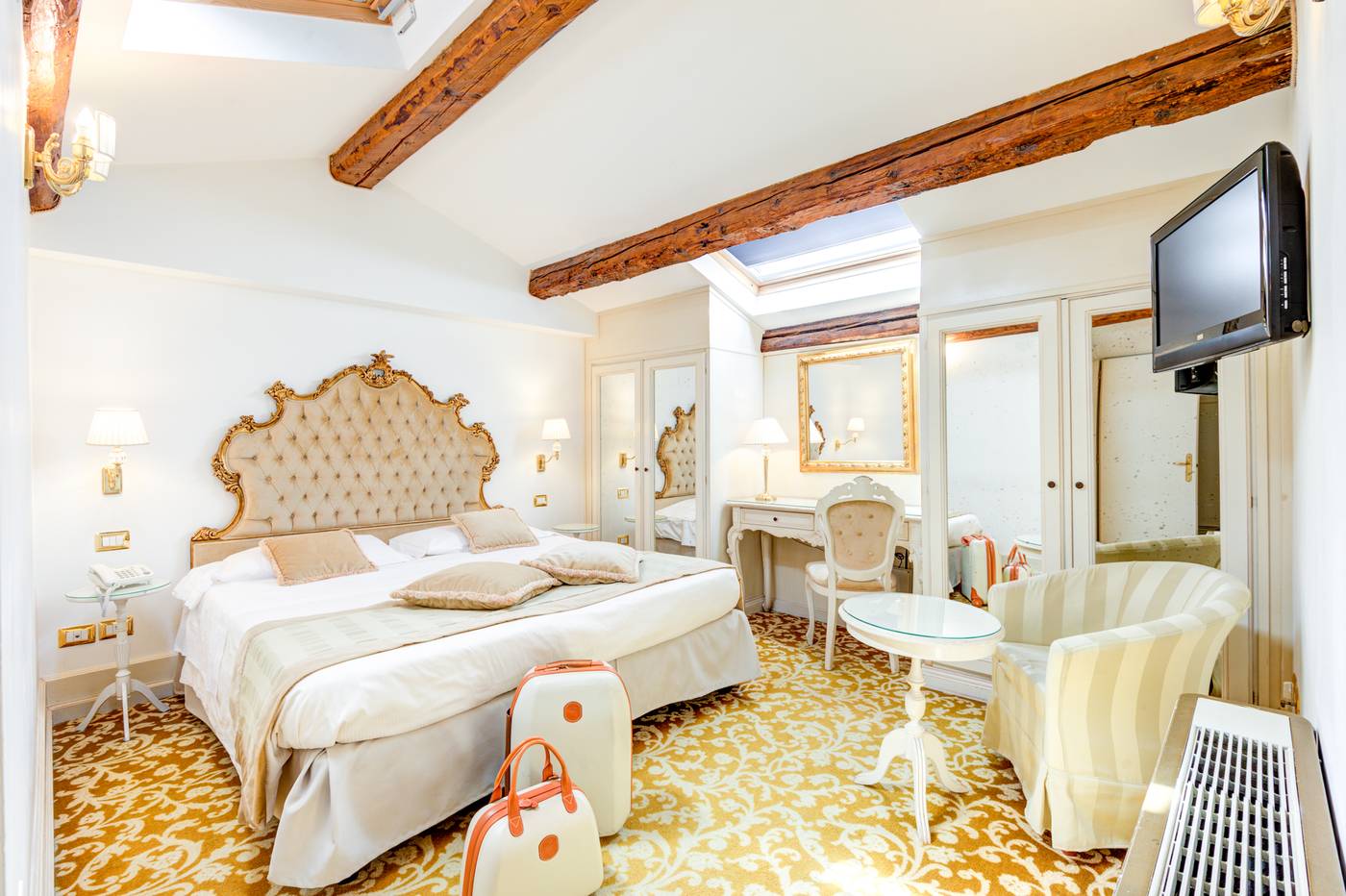 Al-Duca-Venezia-Room-4