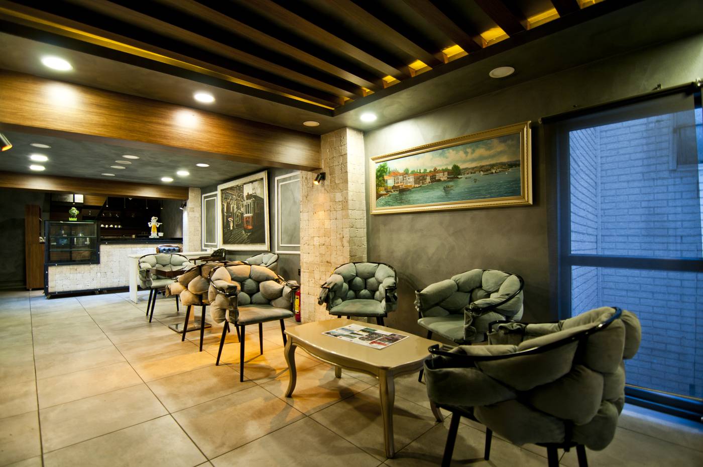 Nova-City-Hotel-Lobby-10