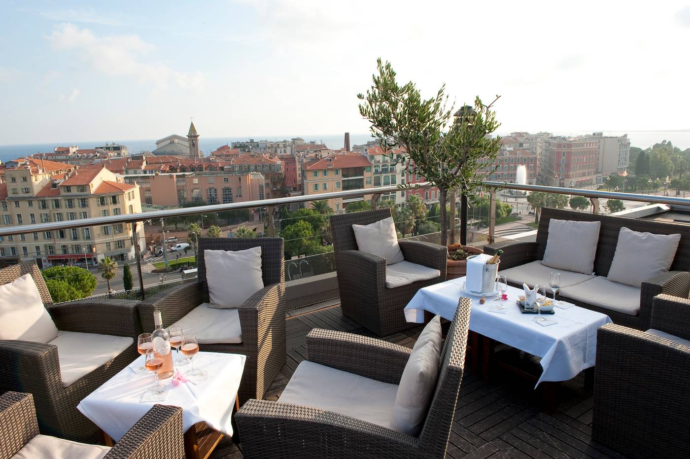 Aston-La-Scala-Bar-7