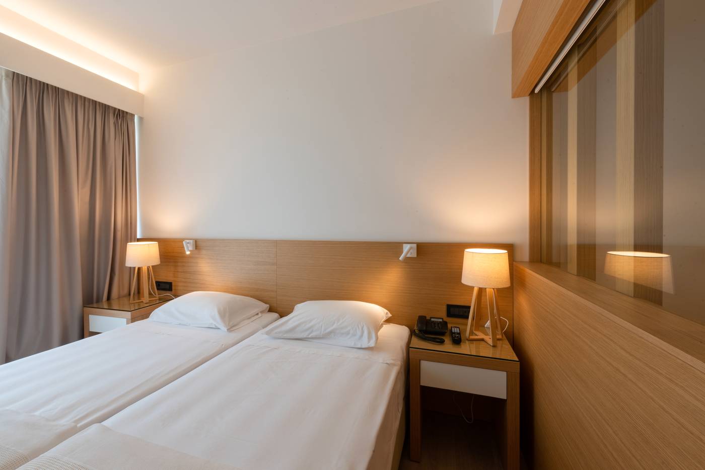 Pharae-Palace-Room-8