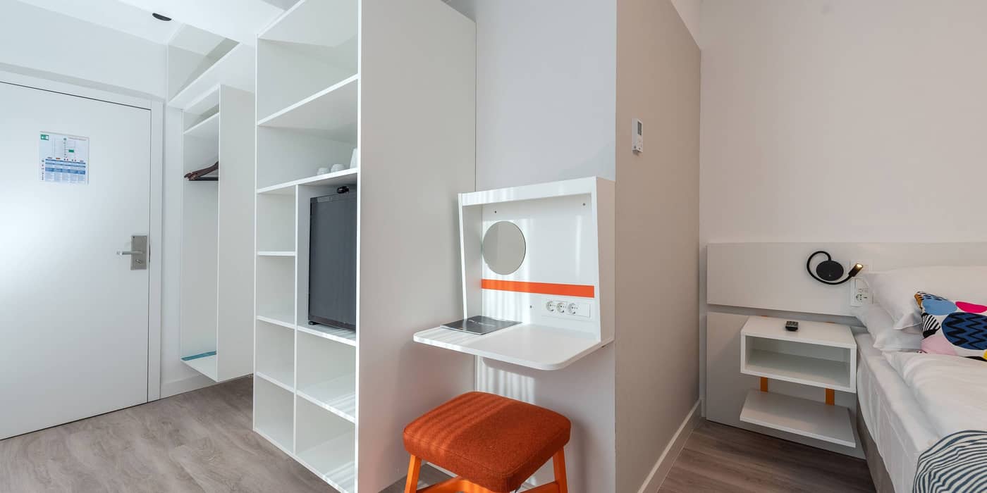 Bluesun-Holiday-Village-Alan-Room-15