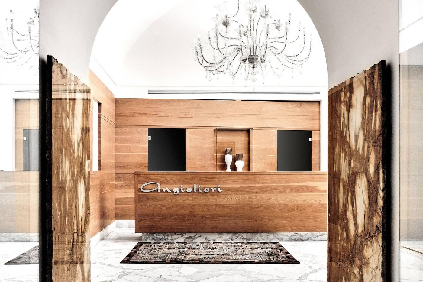 Grand-Hotel-Angiolieri-Lobby-54