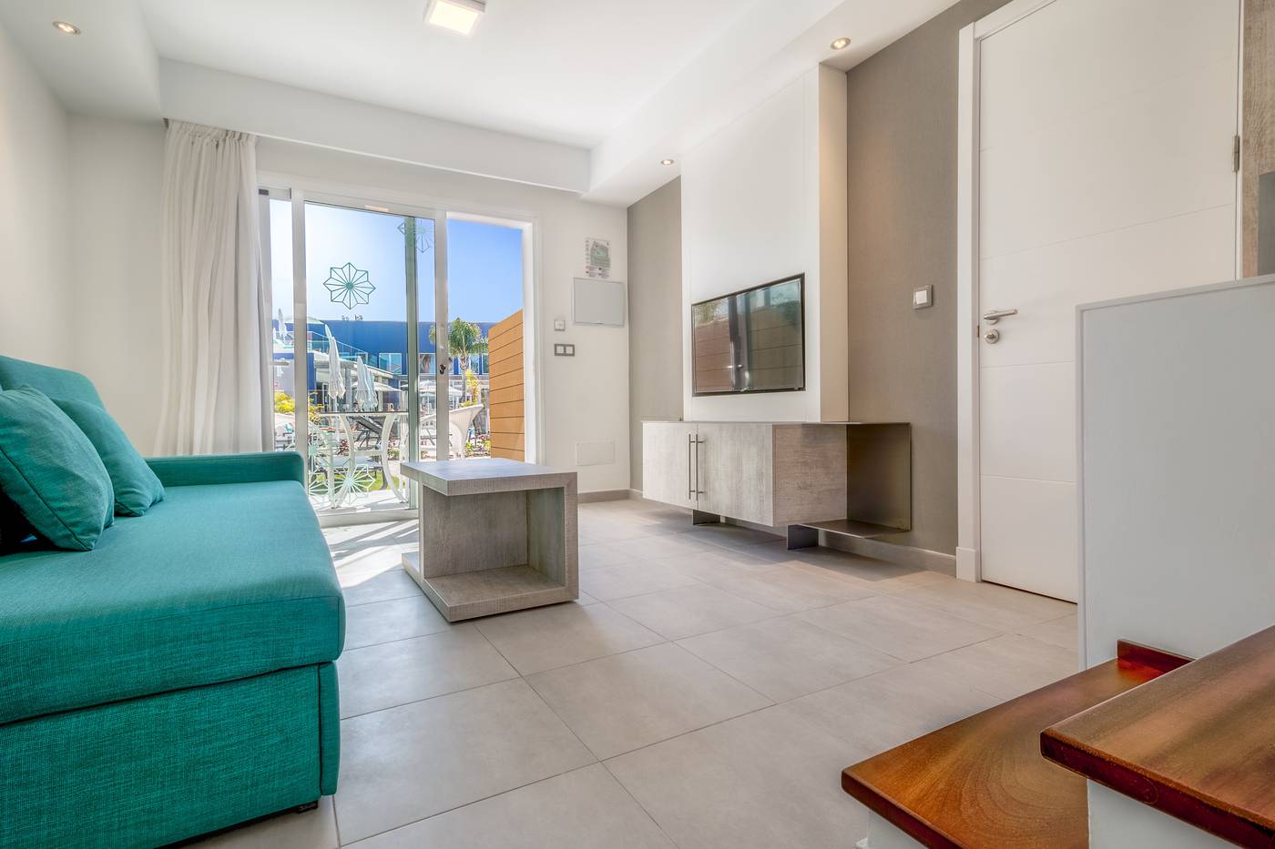 Hotel-LIVVO-Los-Calderones-Room-12