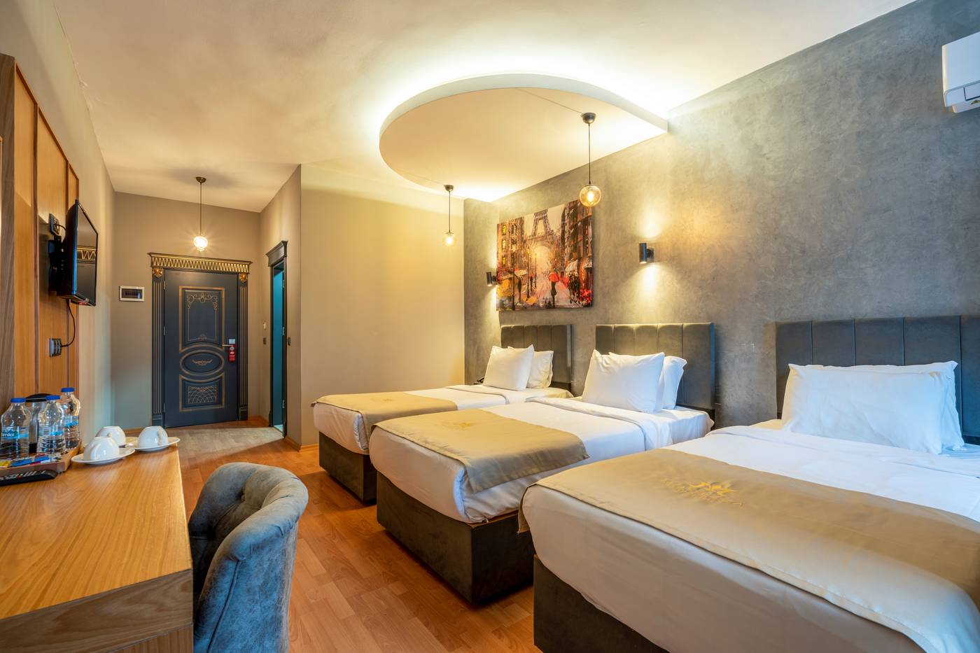 Monezza-Hotel-Room-24