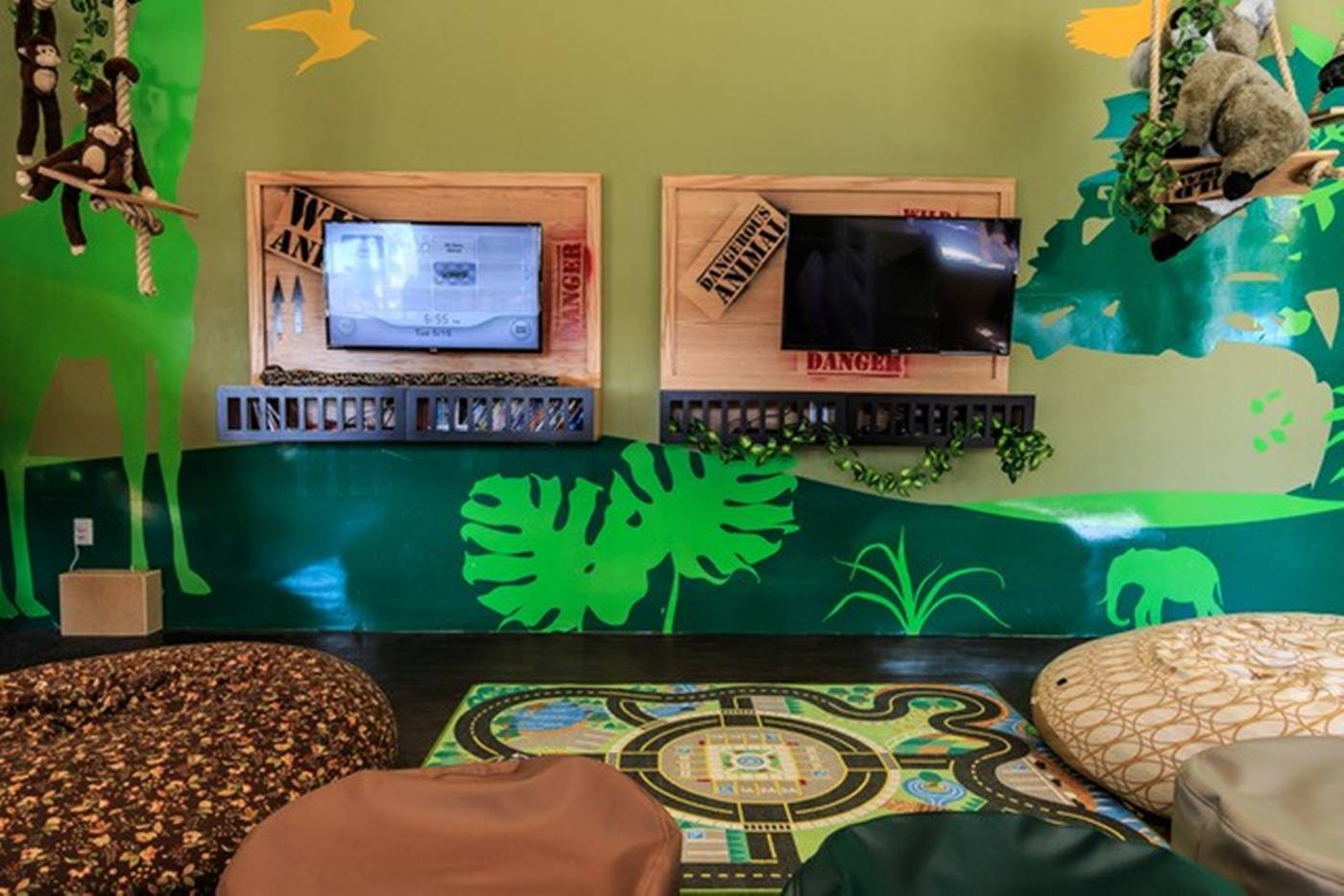 Dreams-Sands-Cancun-Resort---Spa-Sports-and-Entertainment-54