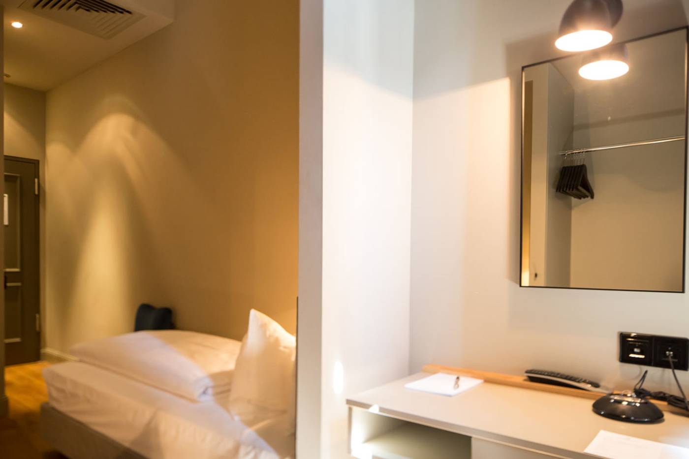 Monbijou-Hotel-Room-35