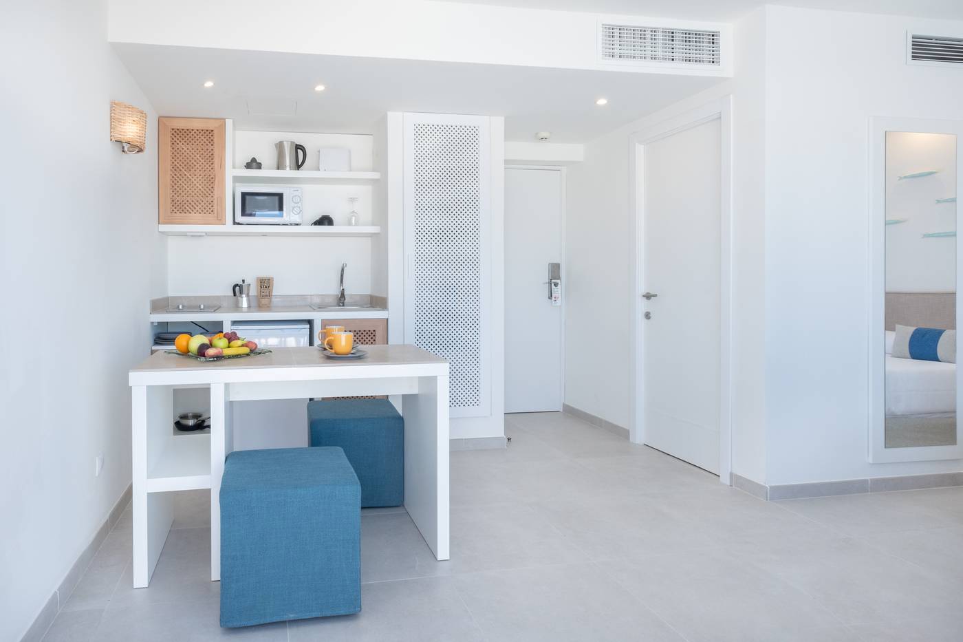 Carema-Beach-Menorca-Room-20