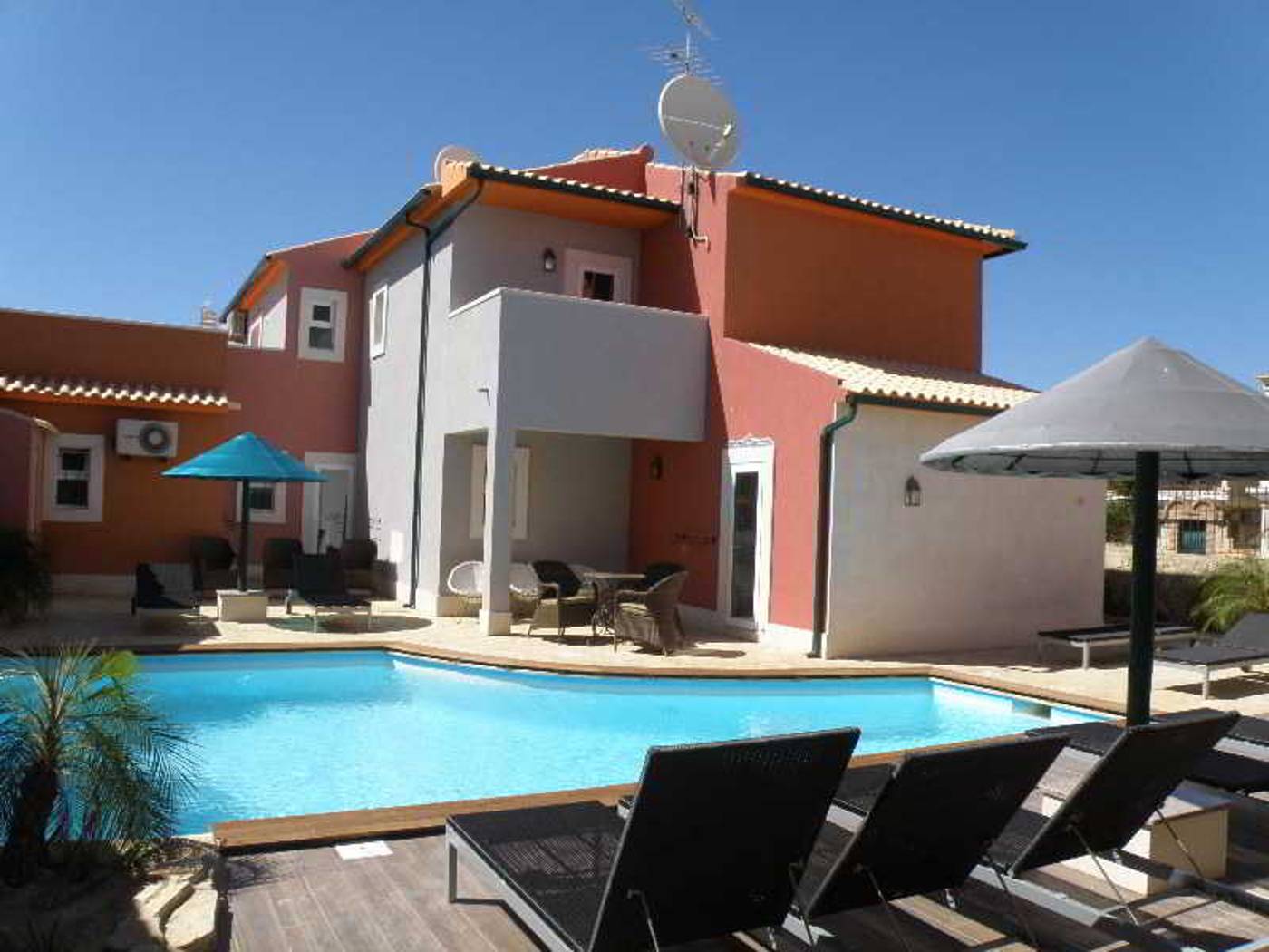 Dom-Manuel-I-Pool-6