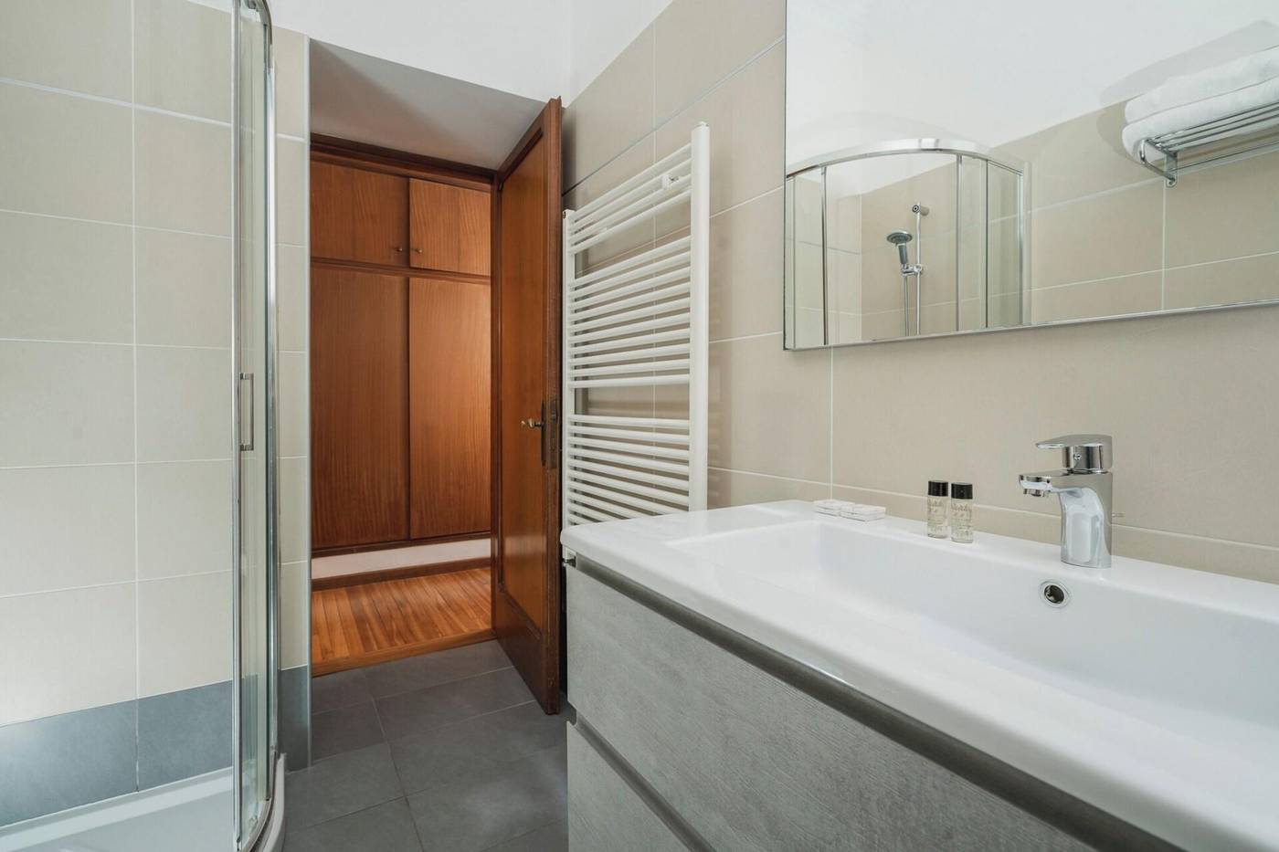 Hotel-Montecarlo-Room-47