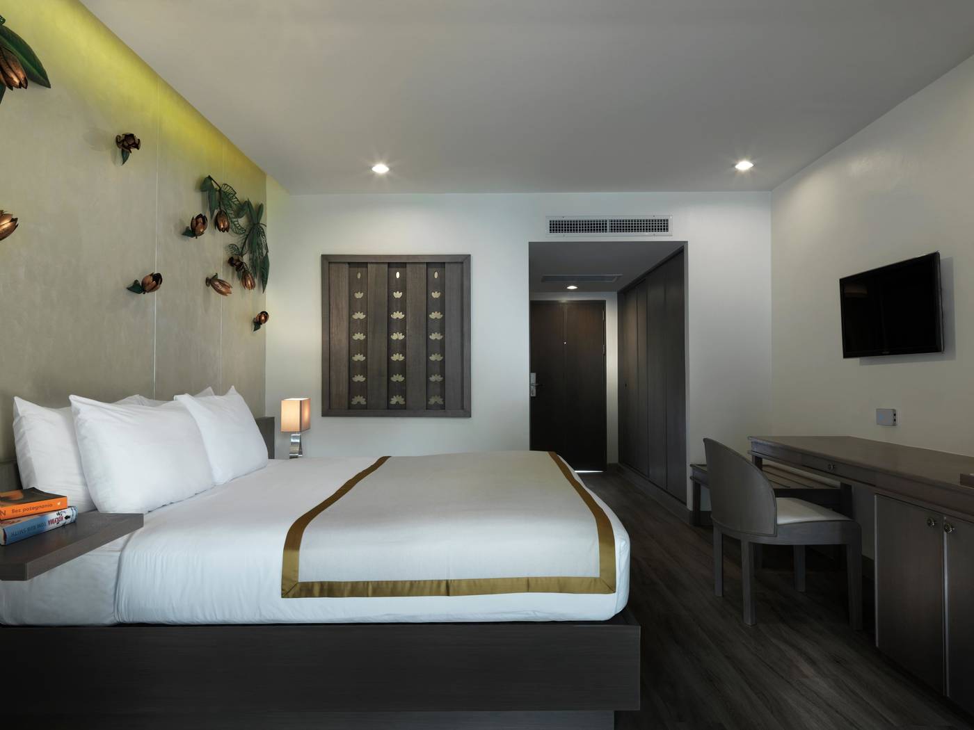 Chanalai Flora Resort