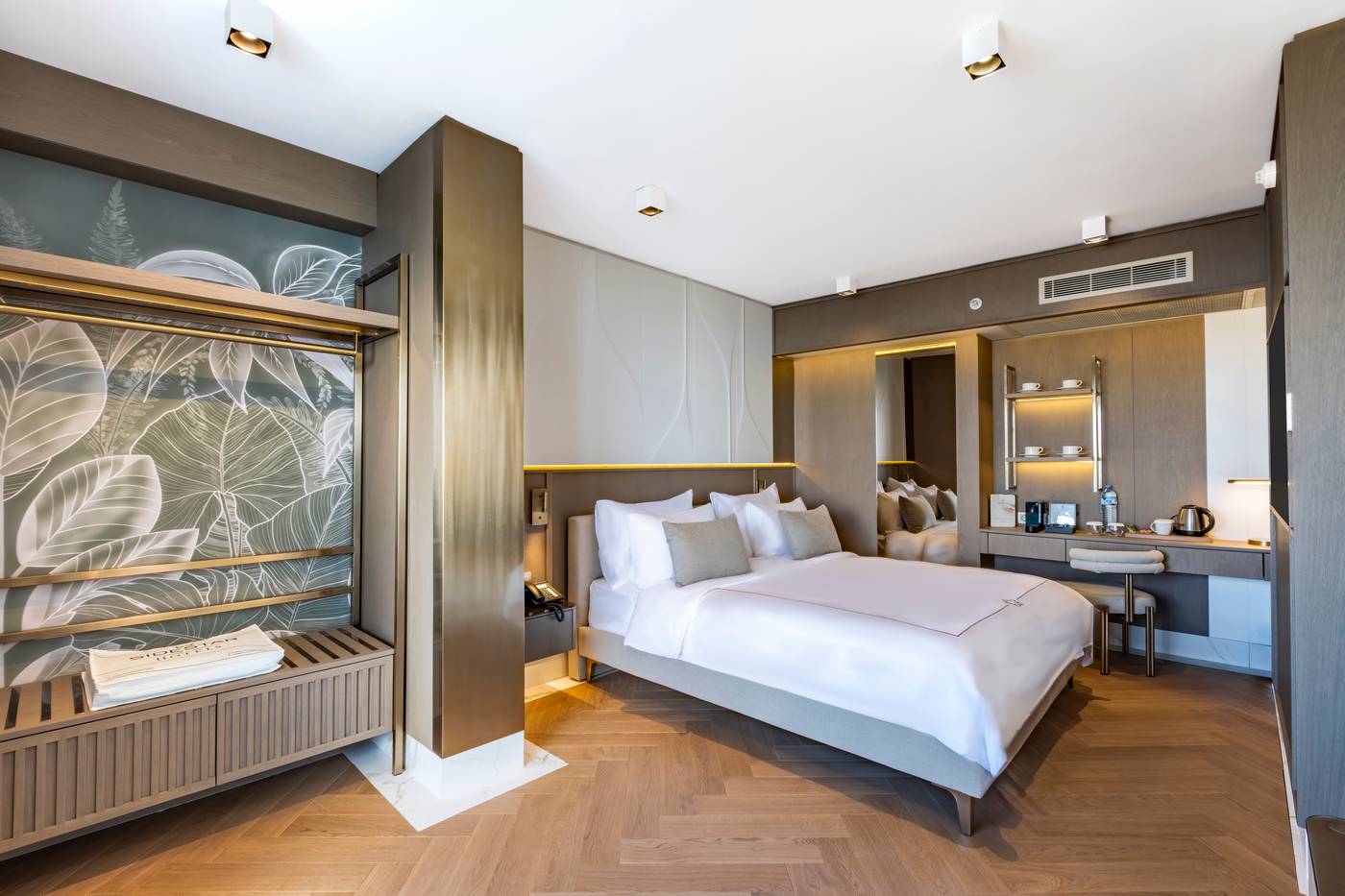 Side-Star-Elegance-Room-18