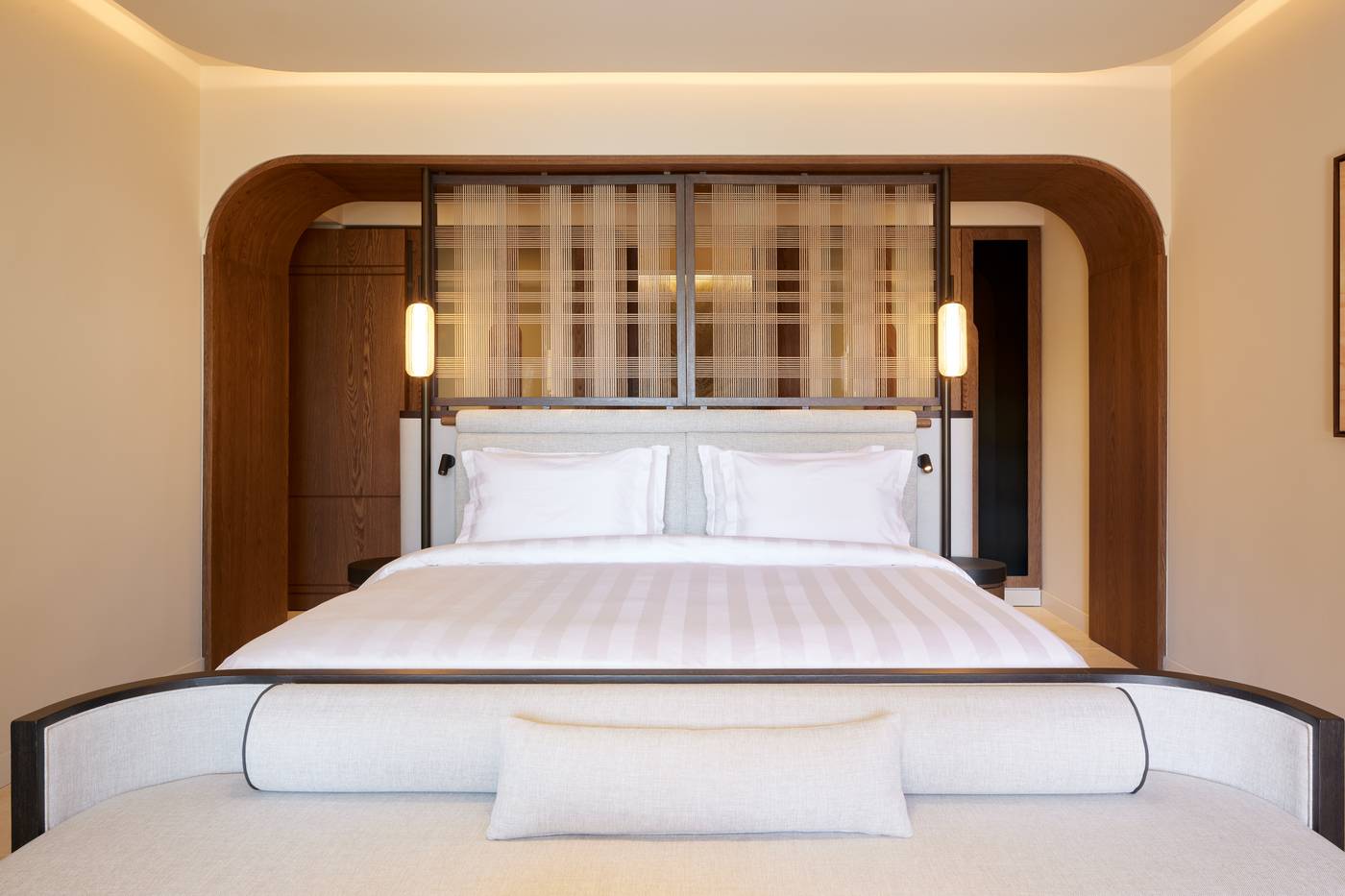 Daios-Cove-Resort---Luxury-Villas-Room-46