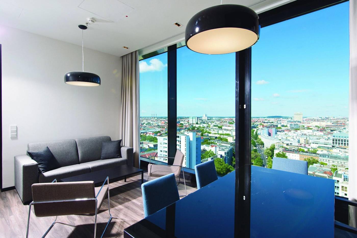 Riu-Plaza-Berlin-Room-10