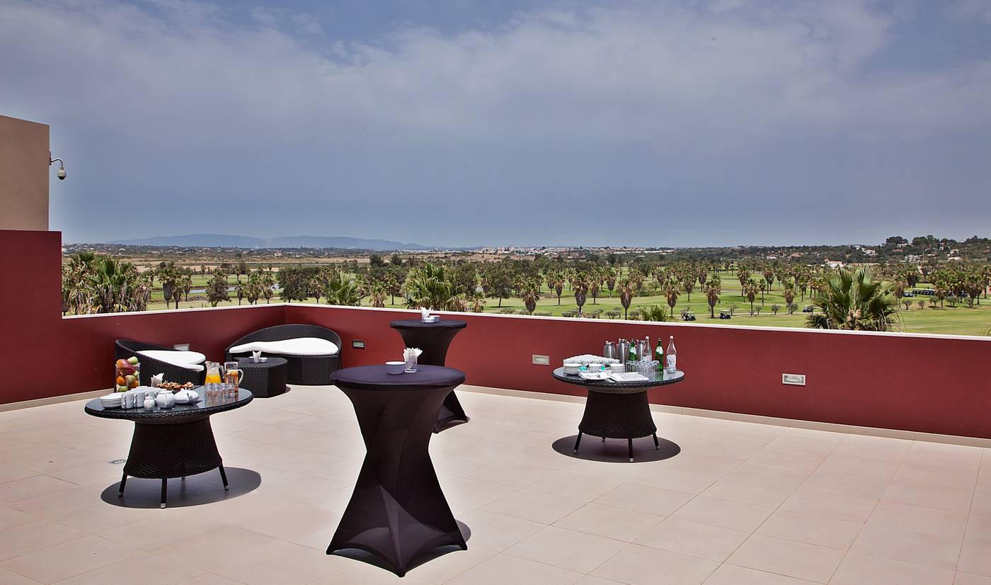 Salgados-Beach-Villas-Conferences-8