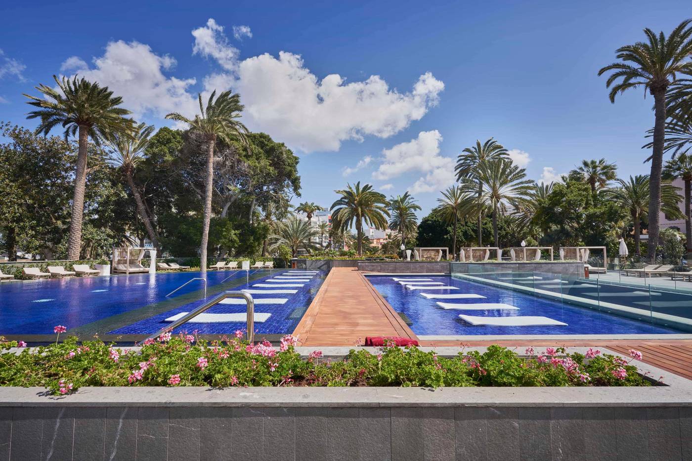 Santa-Catalina--a-Royal-Hideaway-Hotel---Pool-3