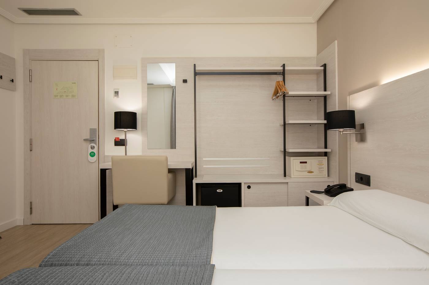 Porcel-Ganivet-Room-26