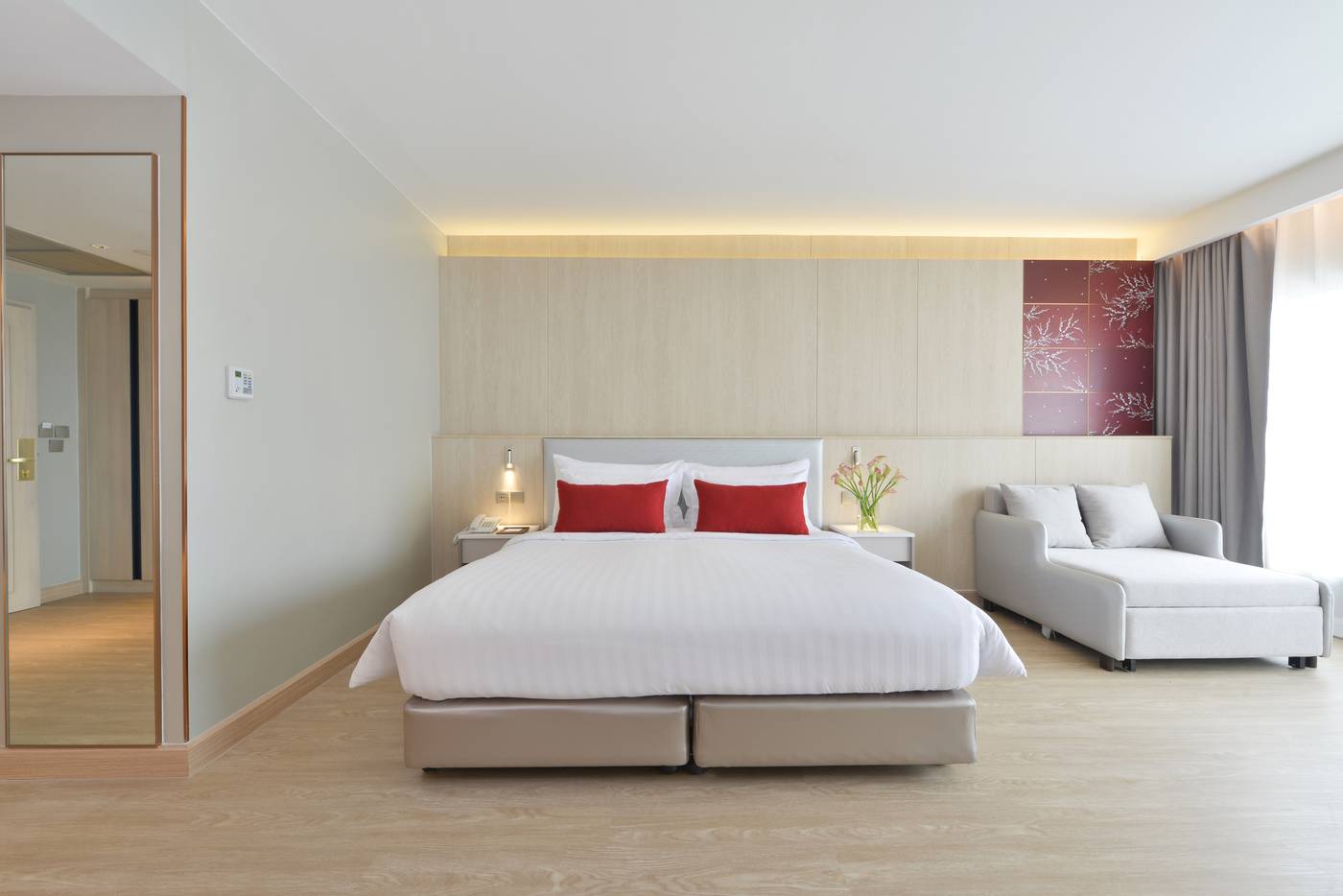 Centre-Point-Plus-Hotel-Pratunam-Room-27