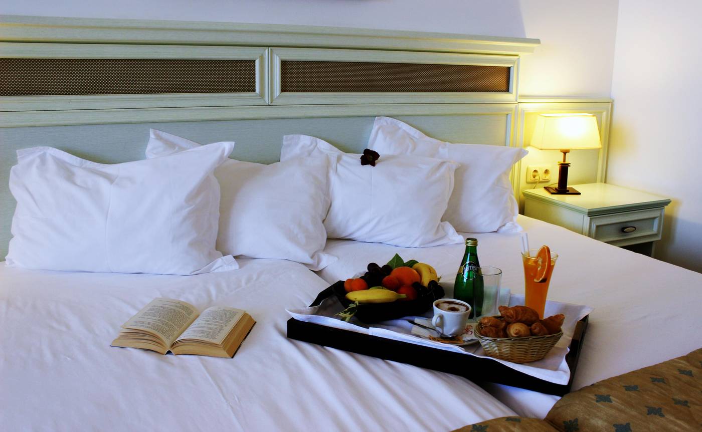 Royal-Palace-Helena-Park-Room-20