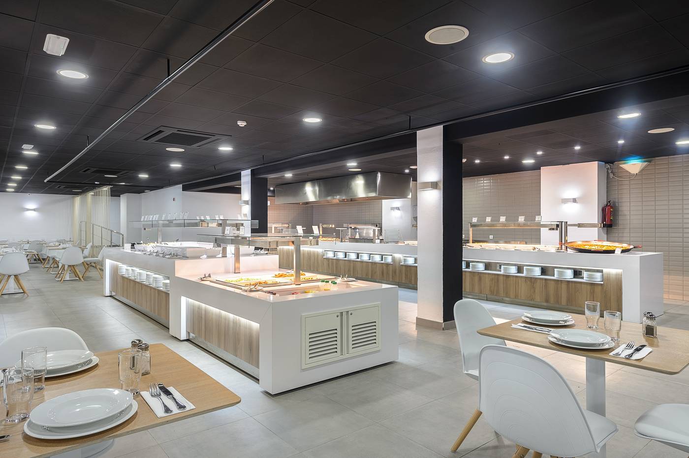 Playasol-Cala-Tarida-Restaurant-46