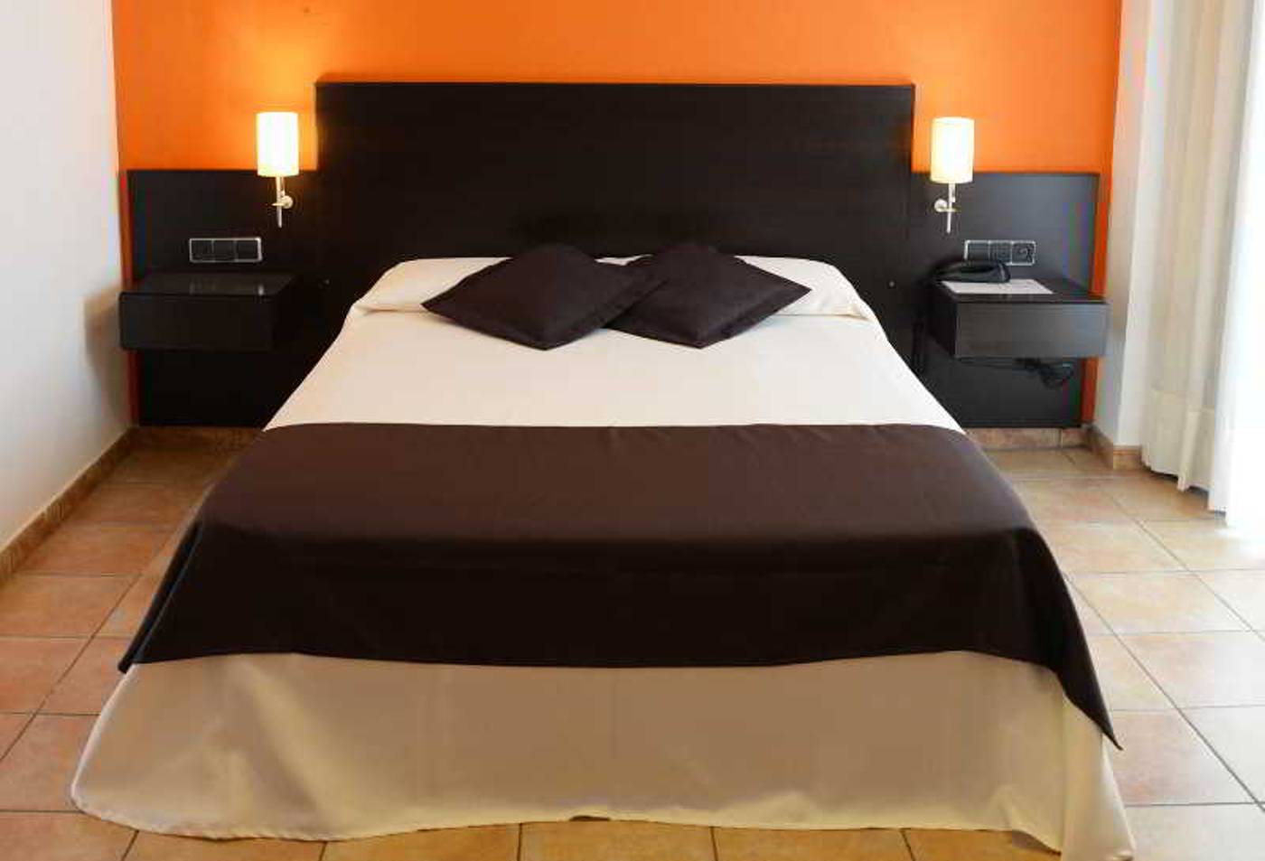 Pinar-del-Mar-Room-21