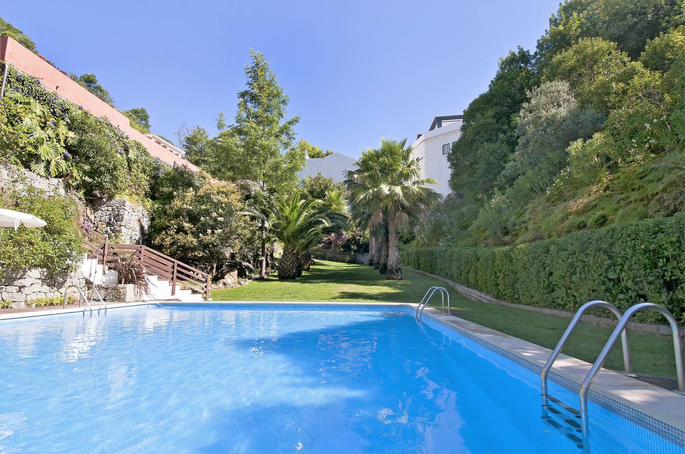 Villa-Termal-das-Caldas-de-Monchique-Spa-Resort-Pool-5