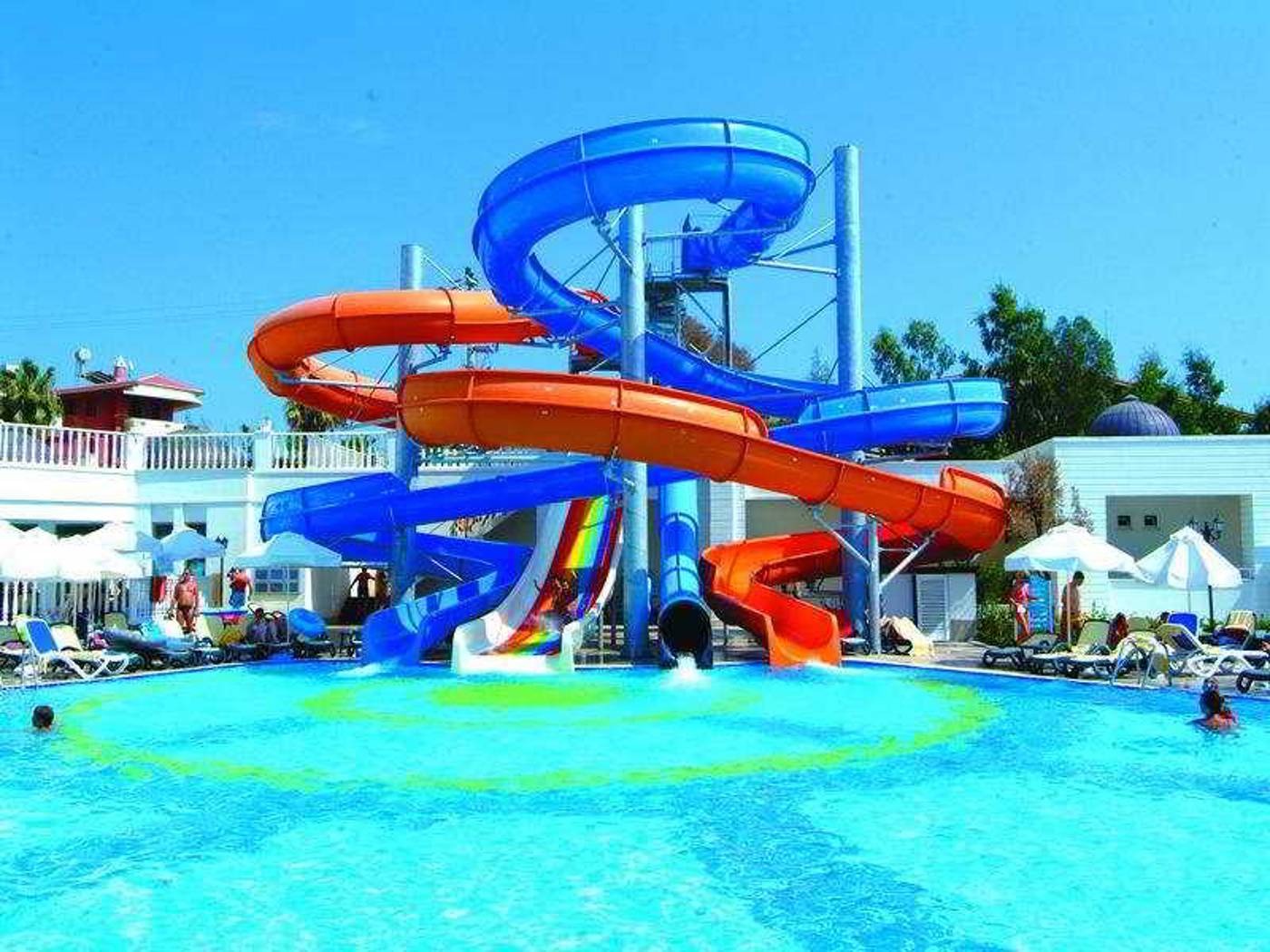 Alba-Queen-Hotel-Pool-9