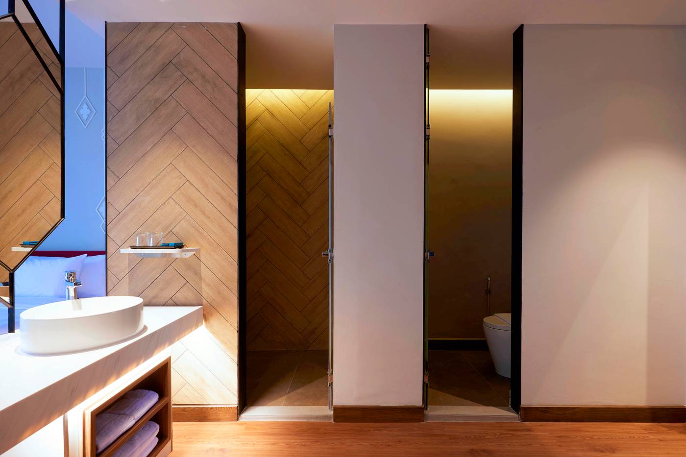 Centra-By-Centara-Hotel-Bangkok-Phra-Nakhon-Room-26