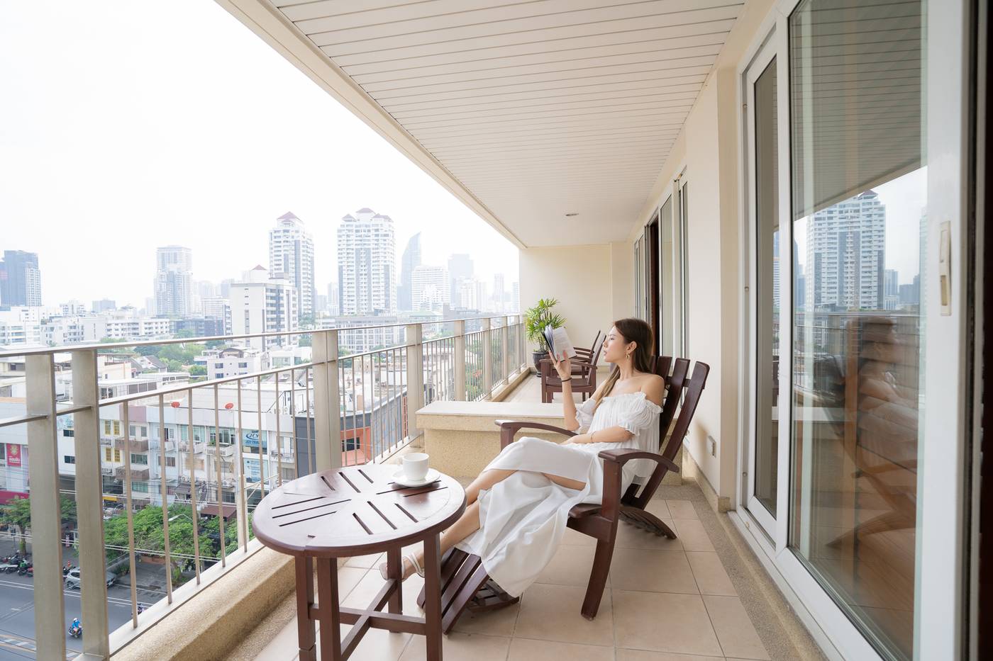 Centre-Point-Sukhumvit-Thong-Lo-Terrace-2