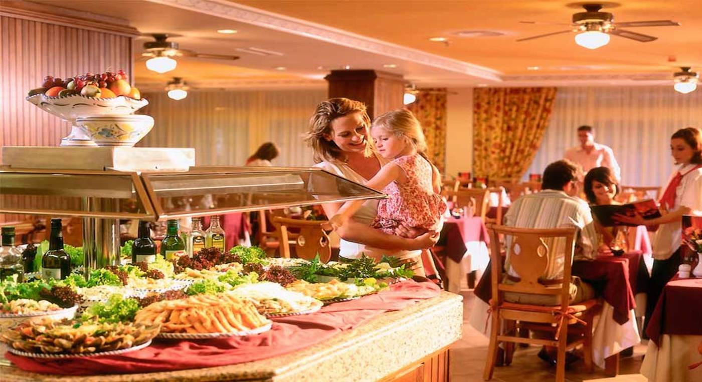 Riu-Oliva-Beach-Pool-14