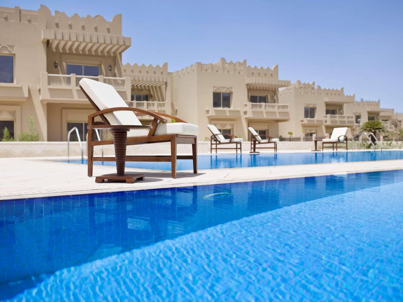 Grand-Hyatt-Doha-Hotel---Villas-Pool-51