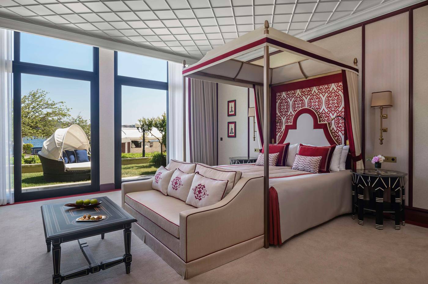 Ciragan-Palace-Kempinski-Istanbul-Room-74