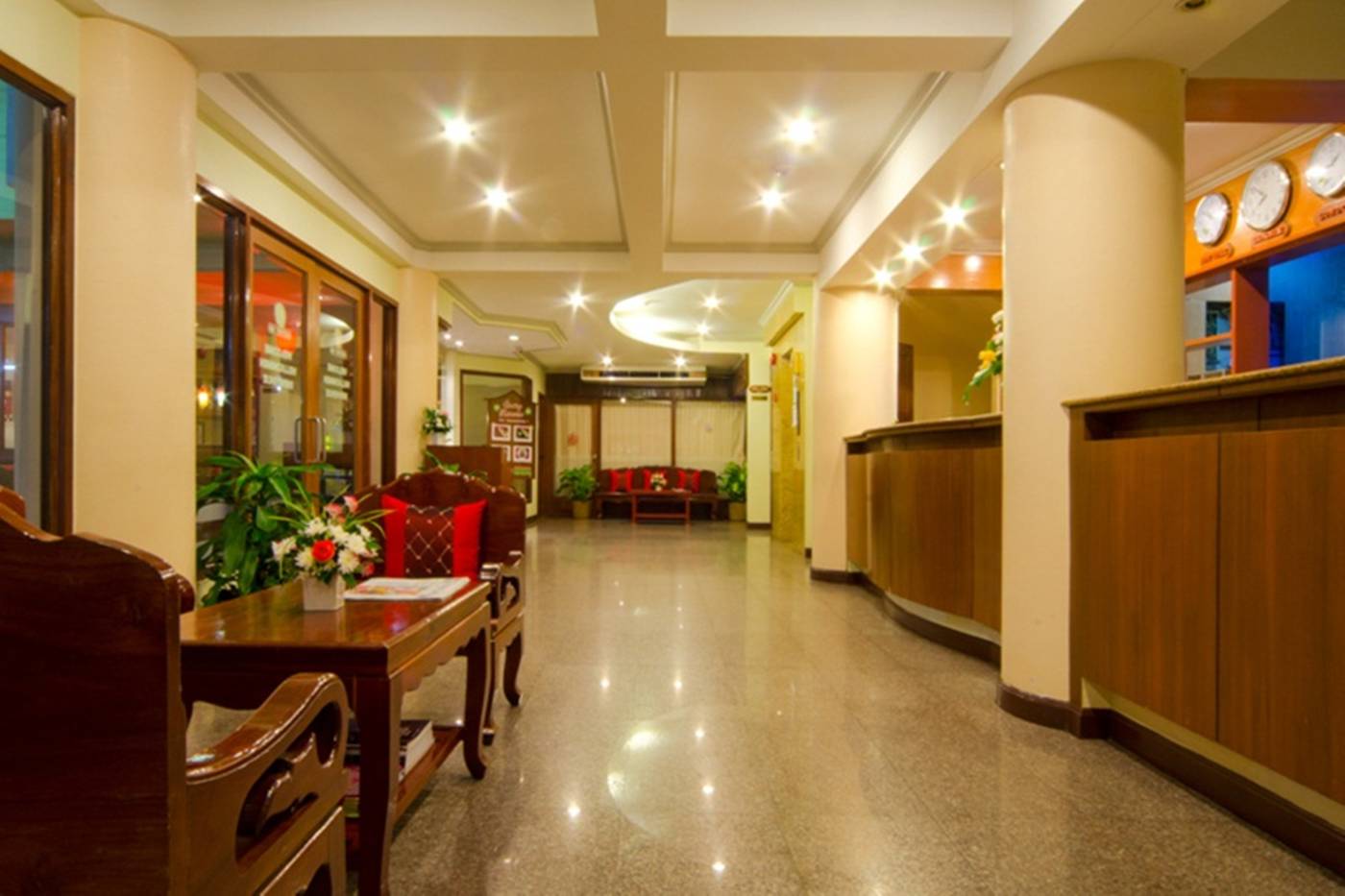 Eastiny Inn Hotel by ZUZU-Thailand-CENTRAL PATTAYA-Lobby-6