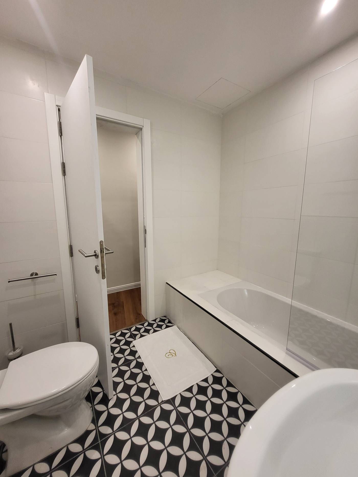 Carlton-Hotel-Room-22