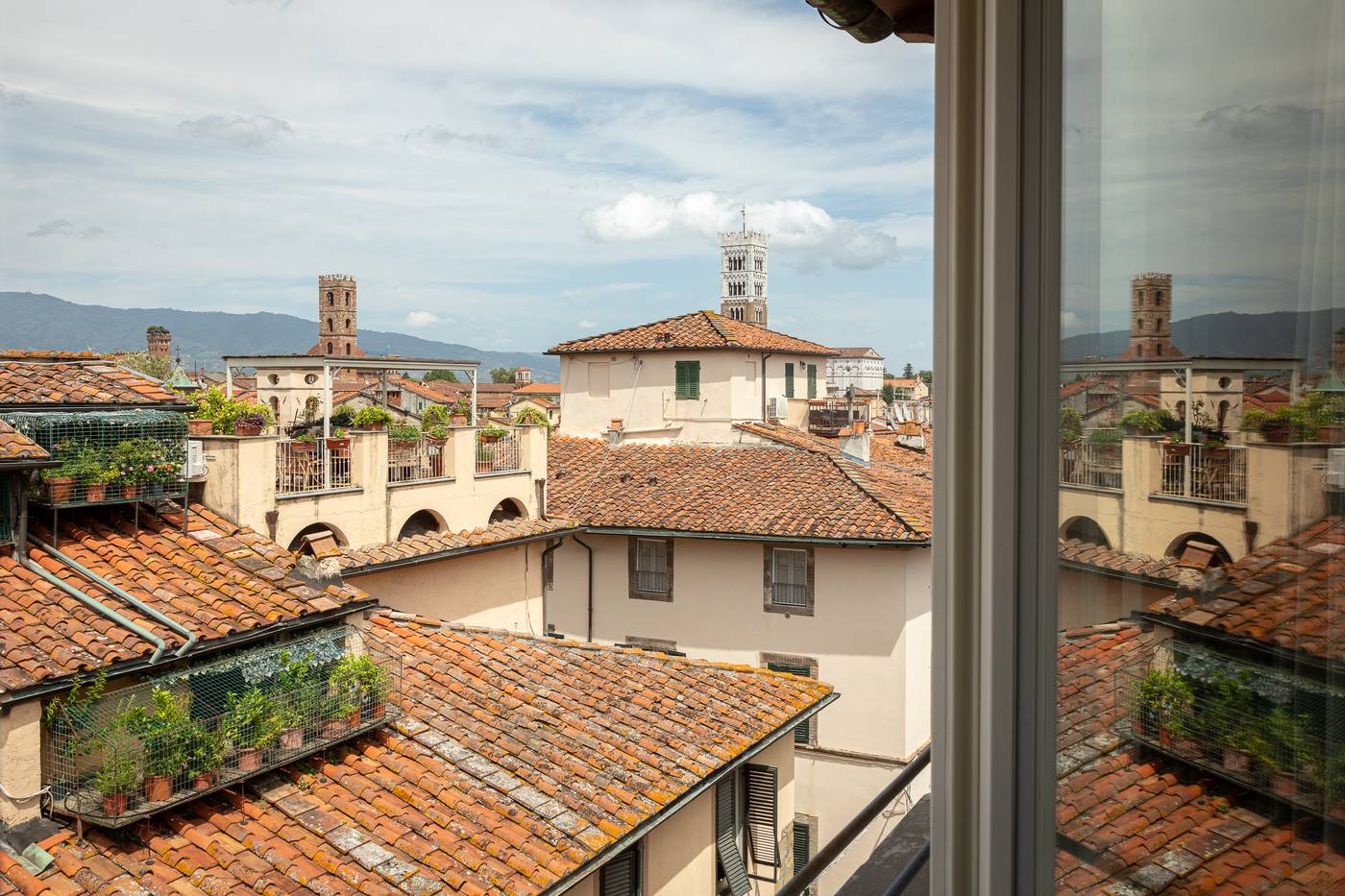 Grand Universe La Residenza-Italy-Lucca-General view-9