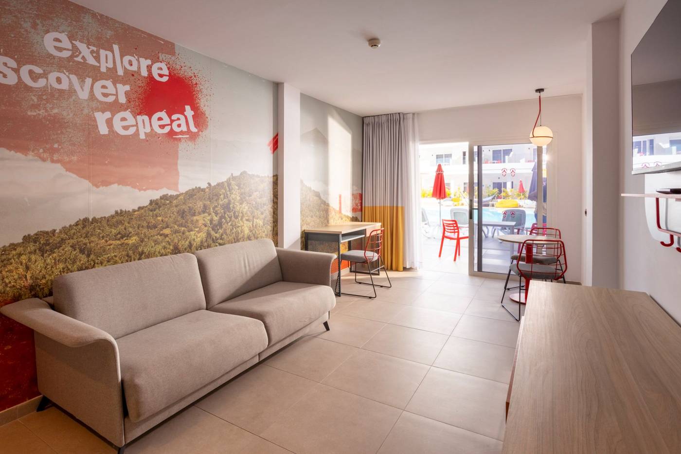 Sholeo-Lodges-Los-Gigantes---Adults-Recommended-Room-37