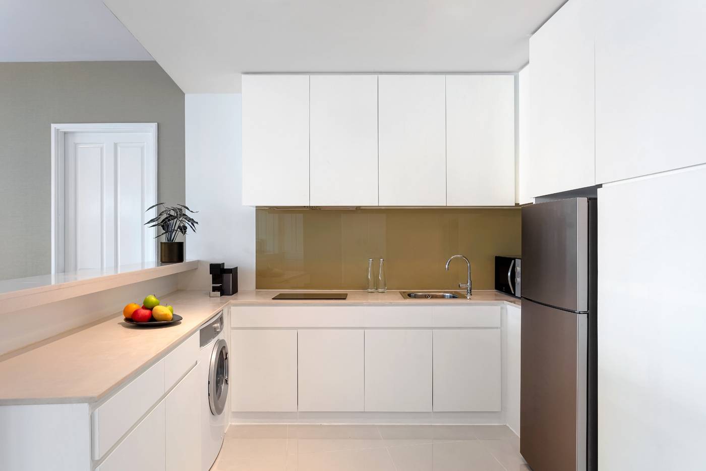 Dusit-Suites-Hotel-Ratchadamri--Bangkok-Room-19