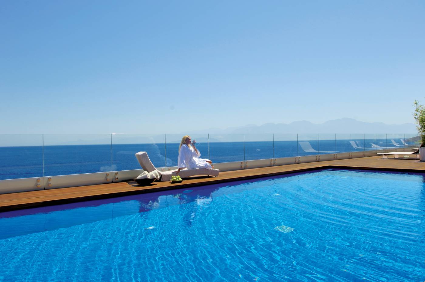 Elounda-Beach-Pool-8