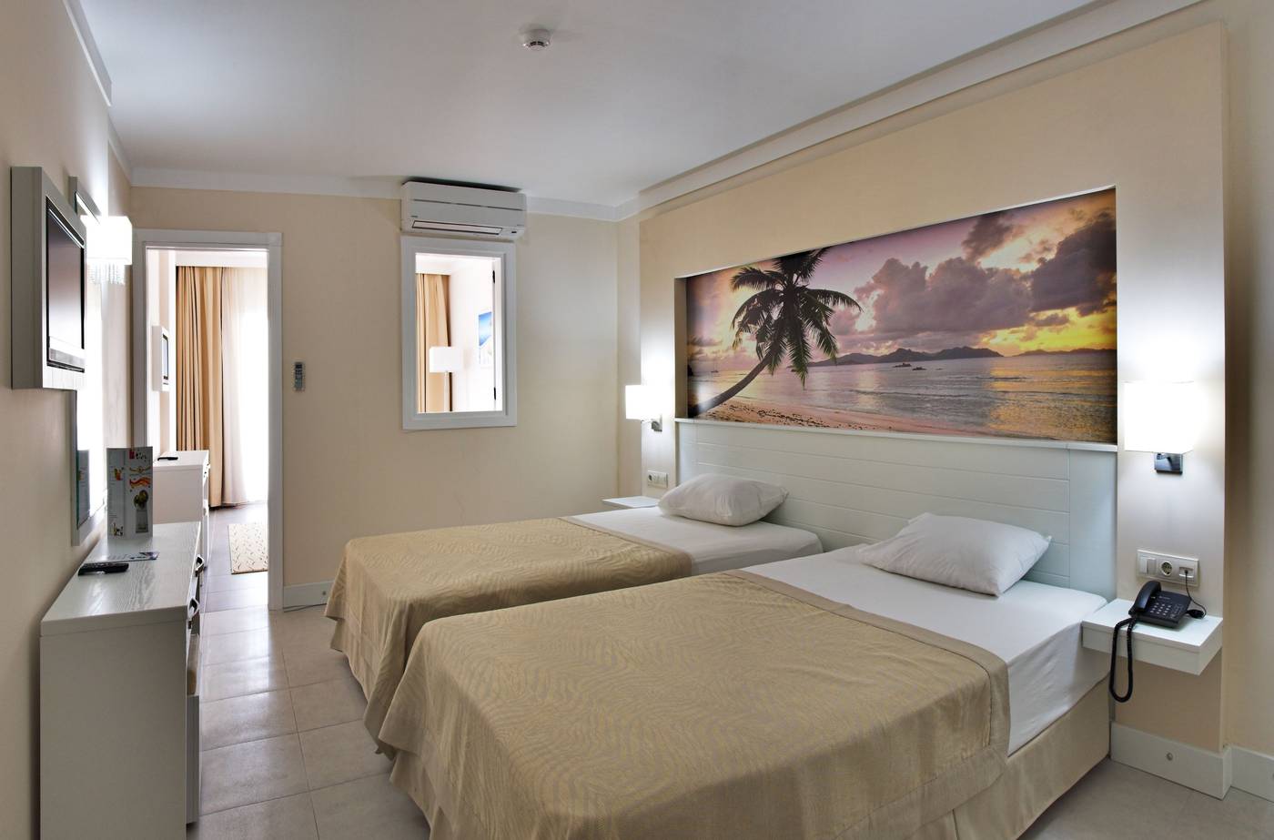 Batihan-Beach-Resort---Spa-Room-29