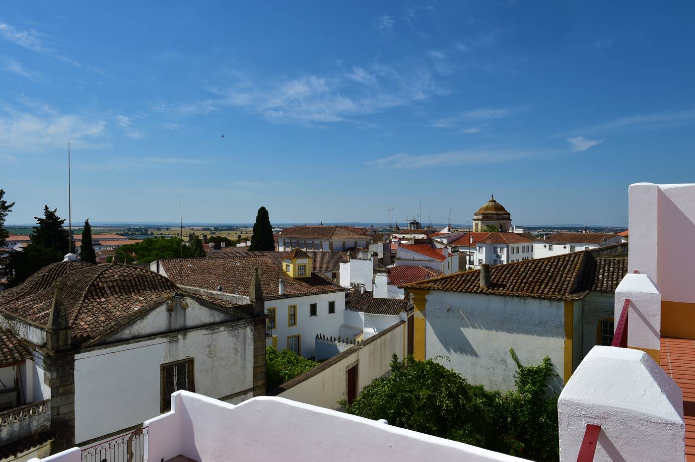 The-Noble-House-by-Unlock-Hotels-Terrace-2